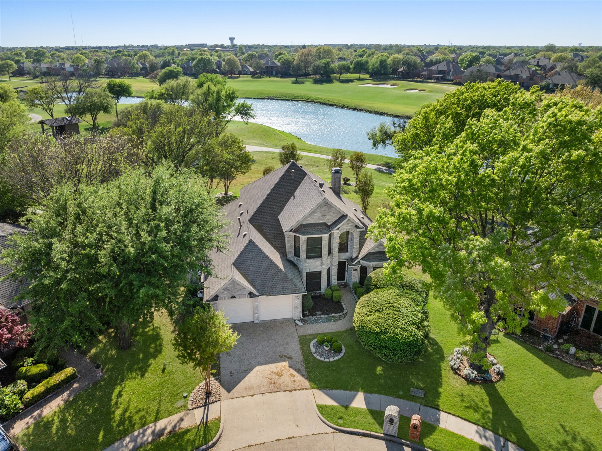 2316 Broken Point Mckinney TX 75072