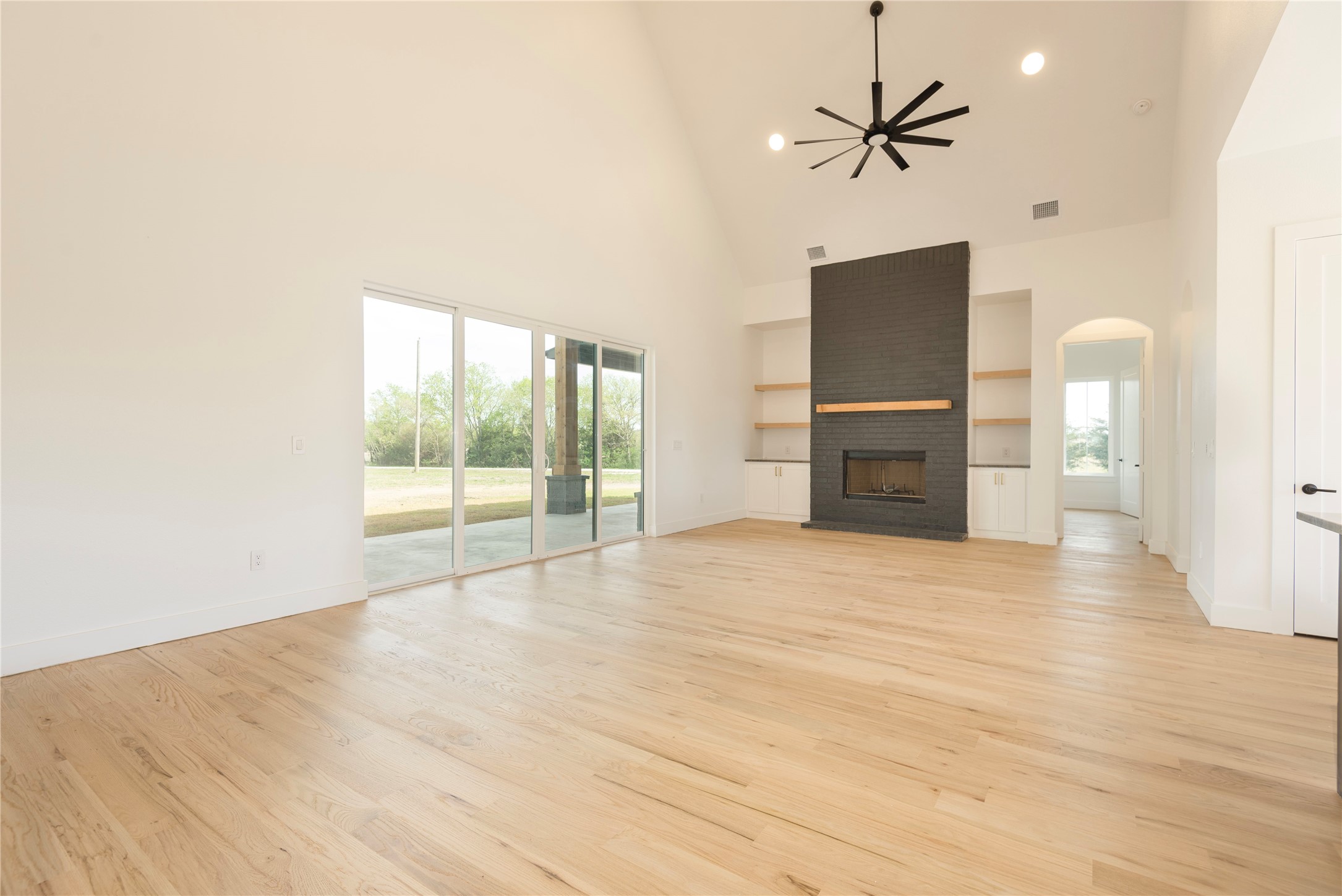 4863 County Road 1098 Celeste TX 75423