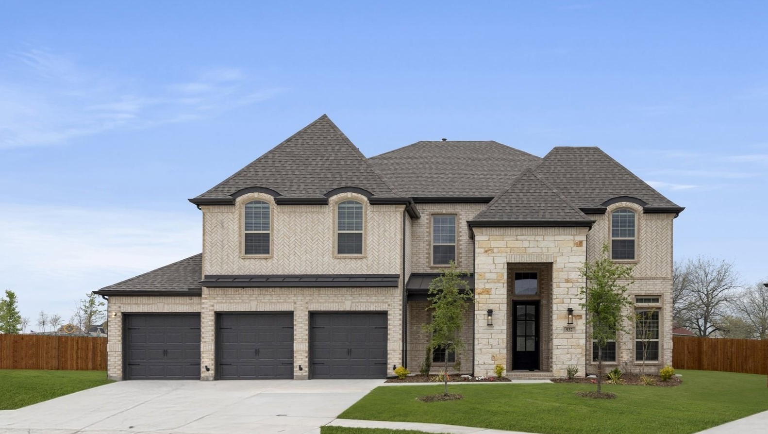 932 Pilatus Lane Fate TX 75087