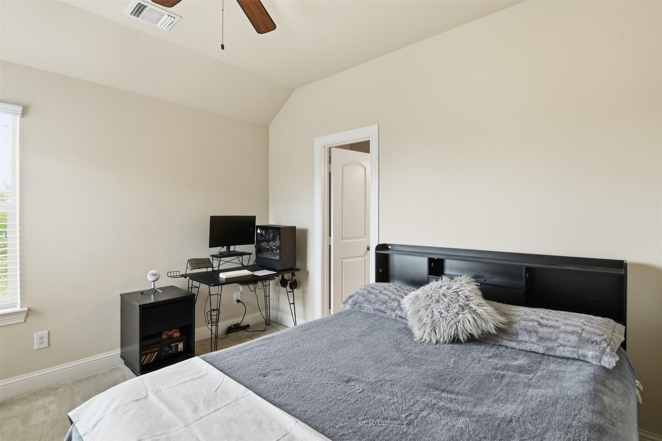 8224 Lindsay Gardens The Colony TX 75056