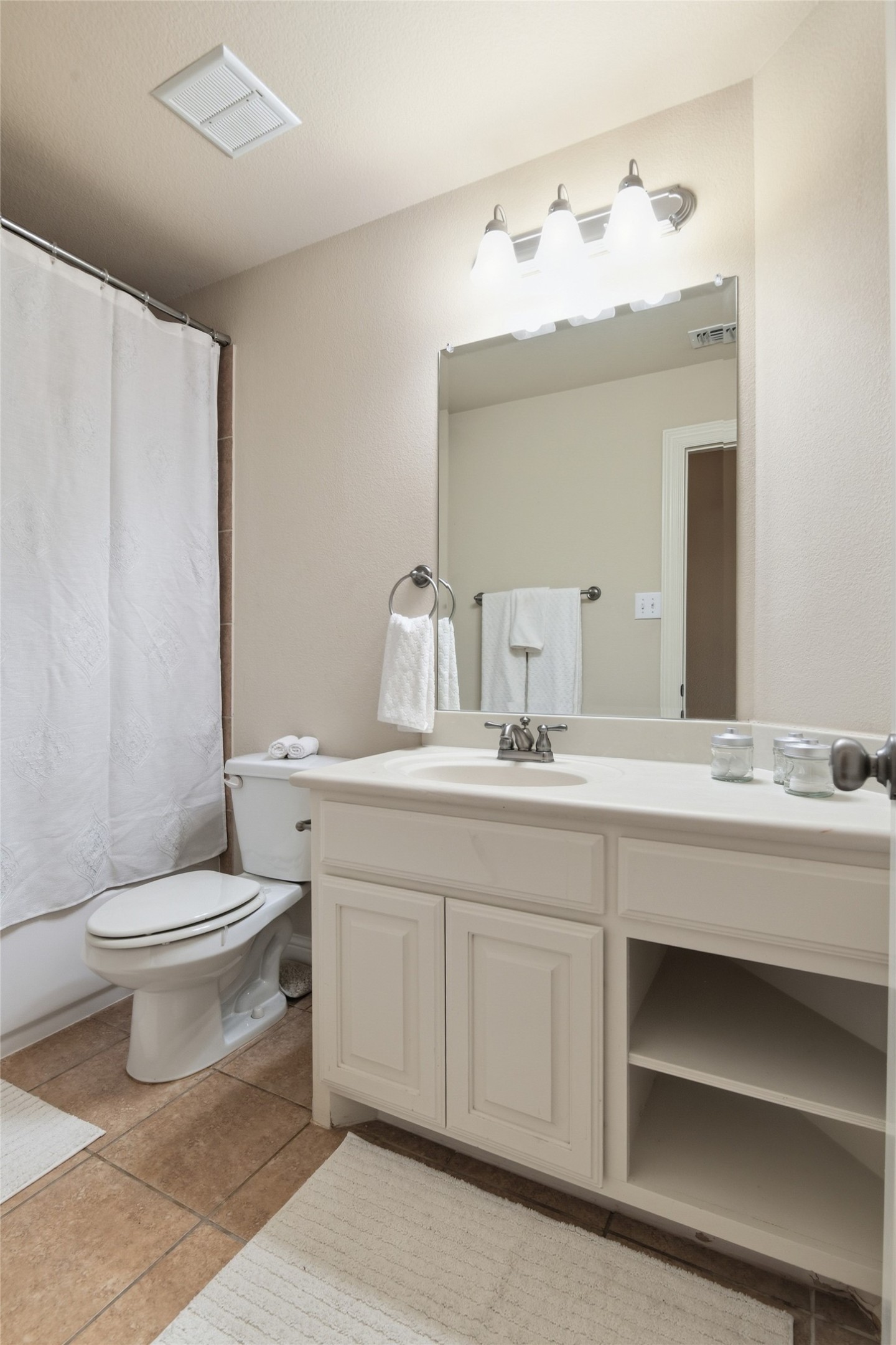 8224 Lindsay Gardens The Colony TX 75056