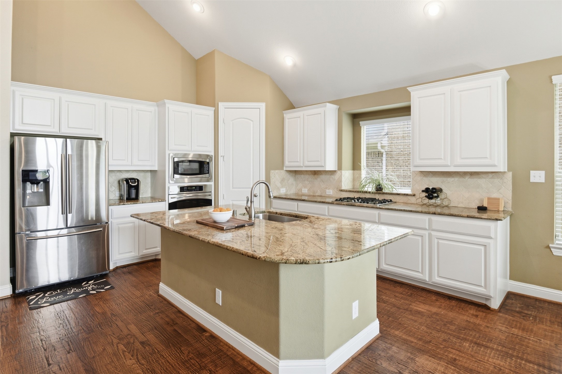 8224 Lindsay Gardens The Colony TX 75056