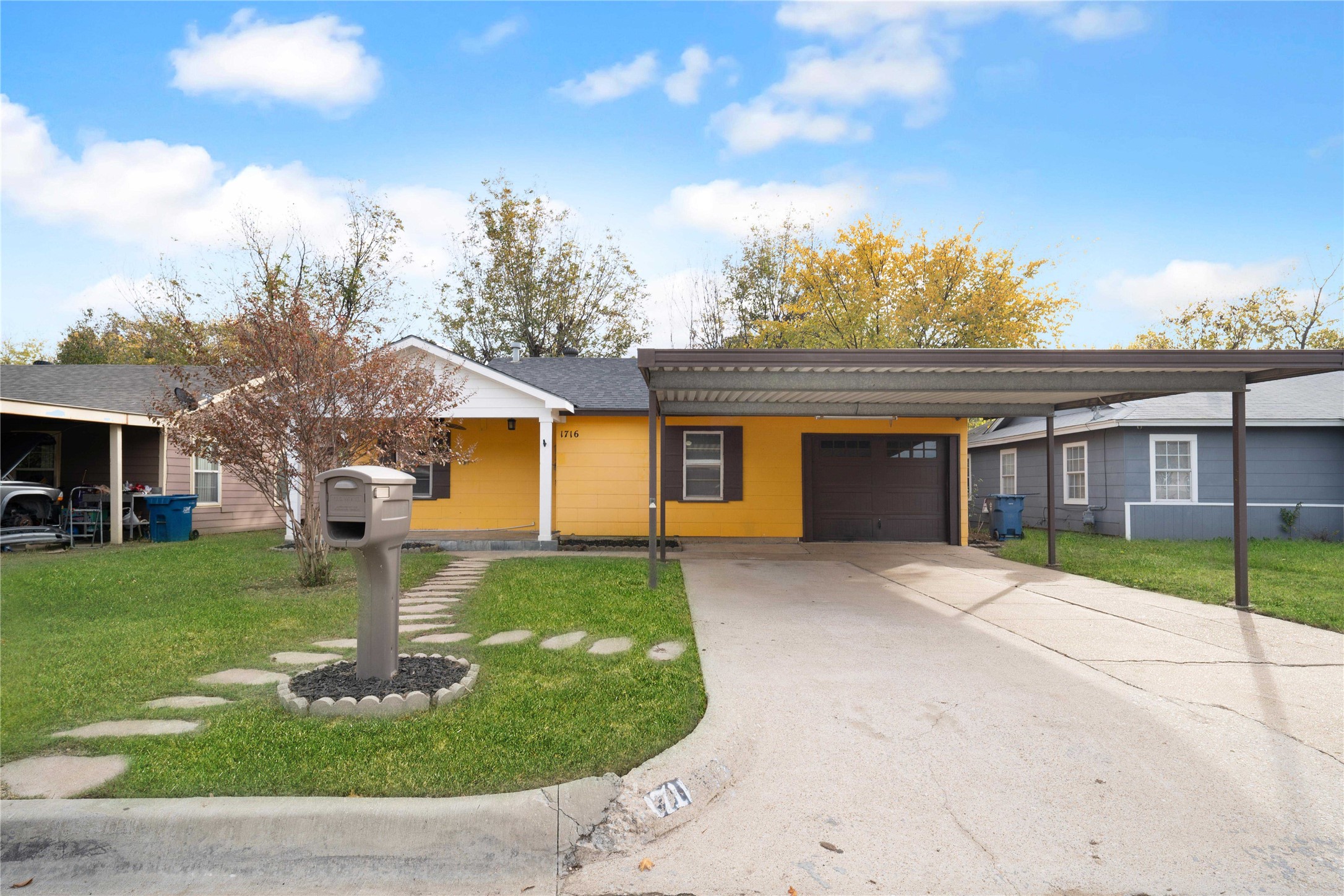 1716 Fagan Drive Blue Mound TX 76131