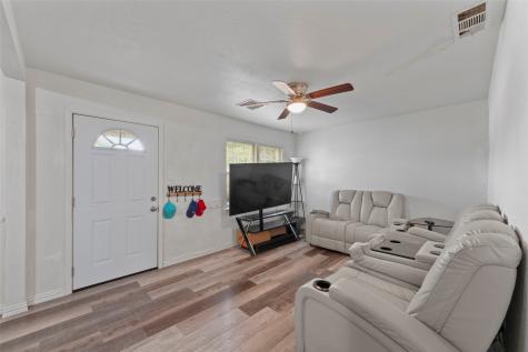 1720 Longview Street Mesquite TX 75149