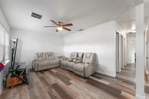 1720 Longview Street Mesquite TX 75149