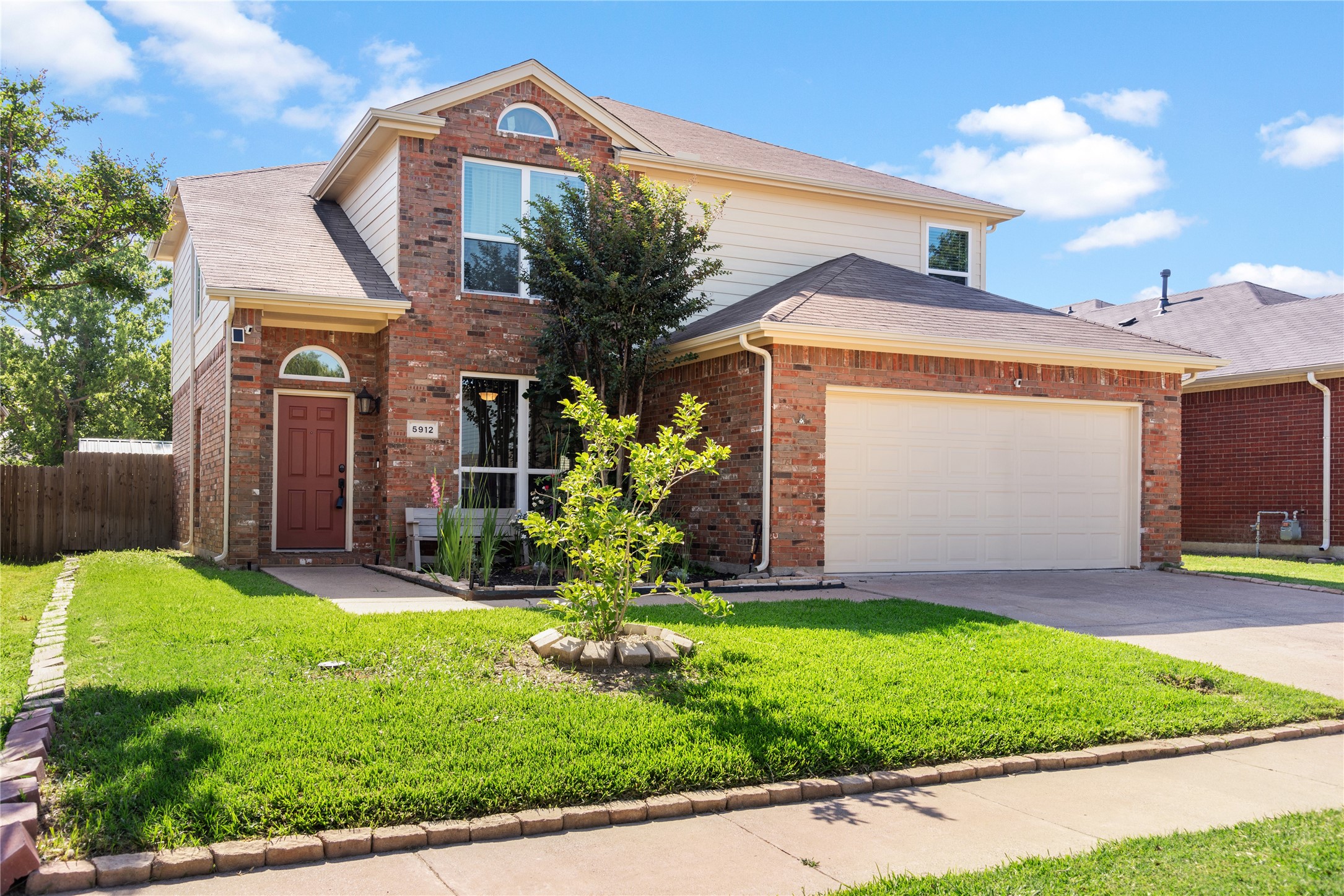 5912 Ash Flat Drive Fort Worth TX 76131