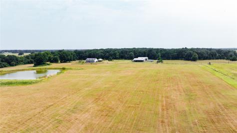 1476 County Road 2130 Telephone TX 75488