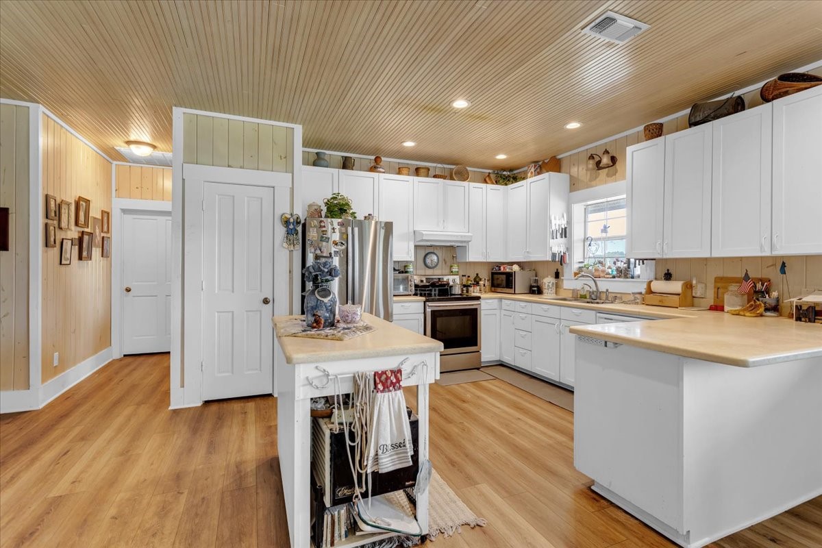 1476 County Road 2130 Telephone TX 75488