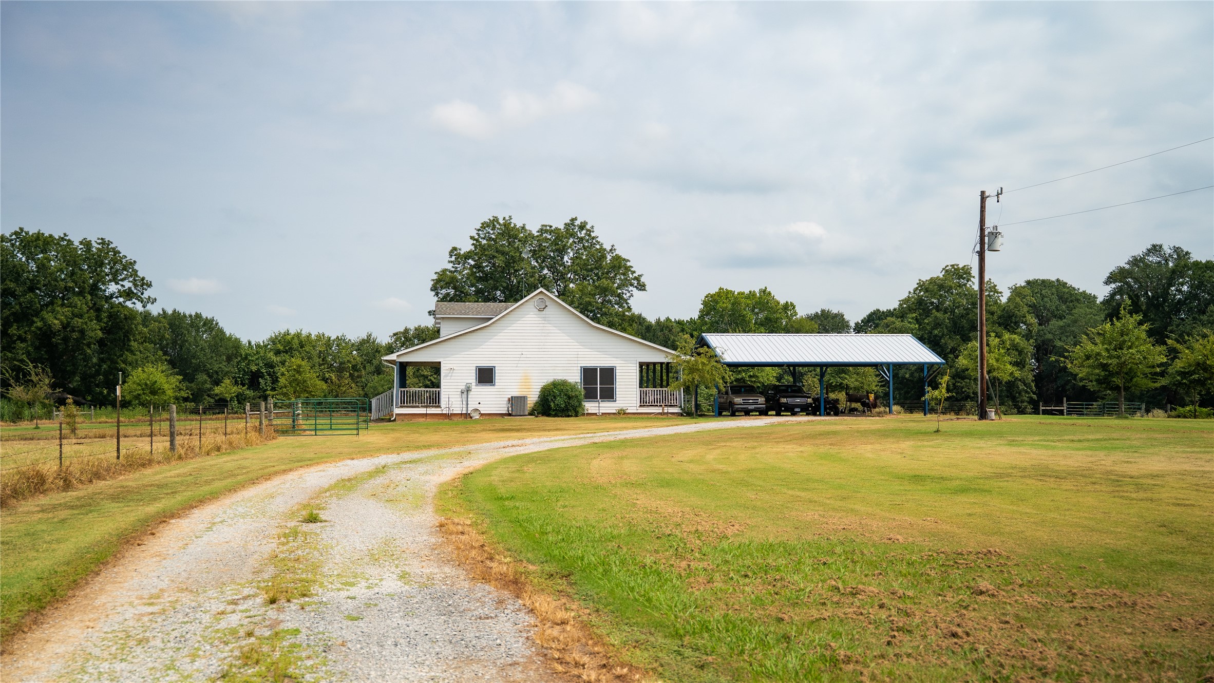 1476 County Road 2130 Telephone TX 75488