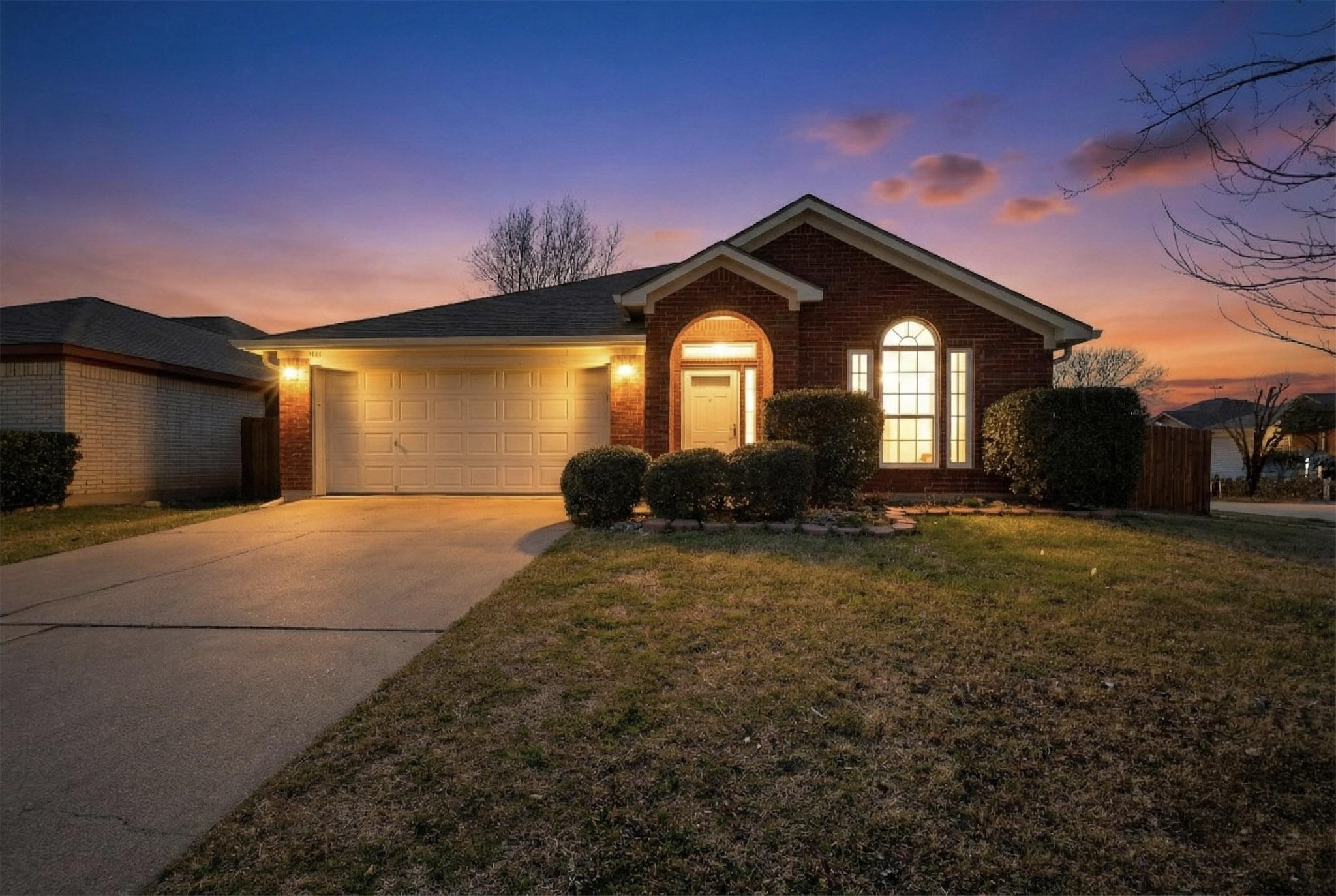 1025 Caleb Street Burleson TX 76028