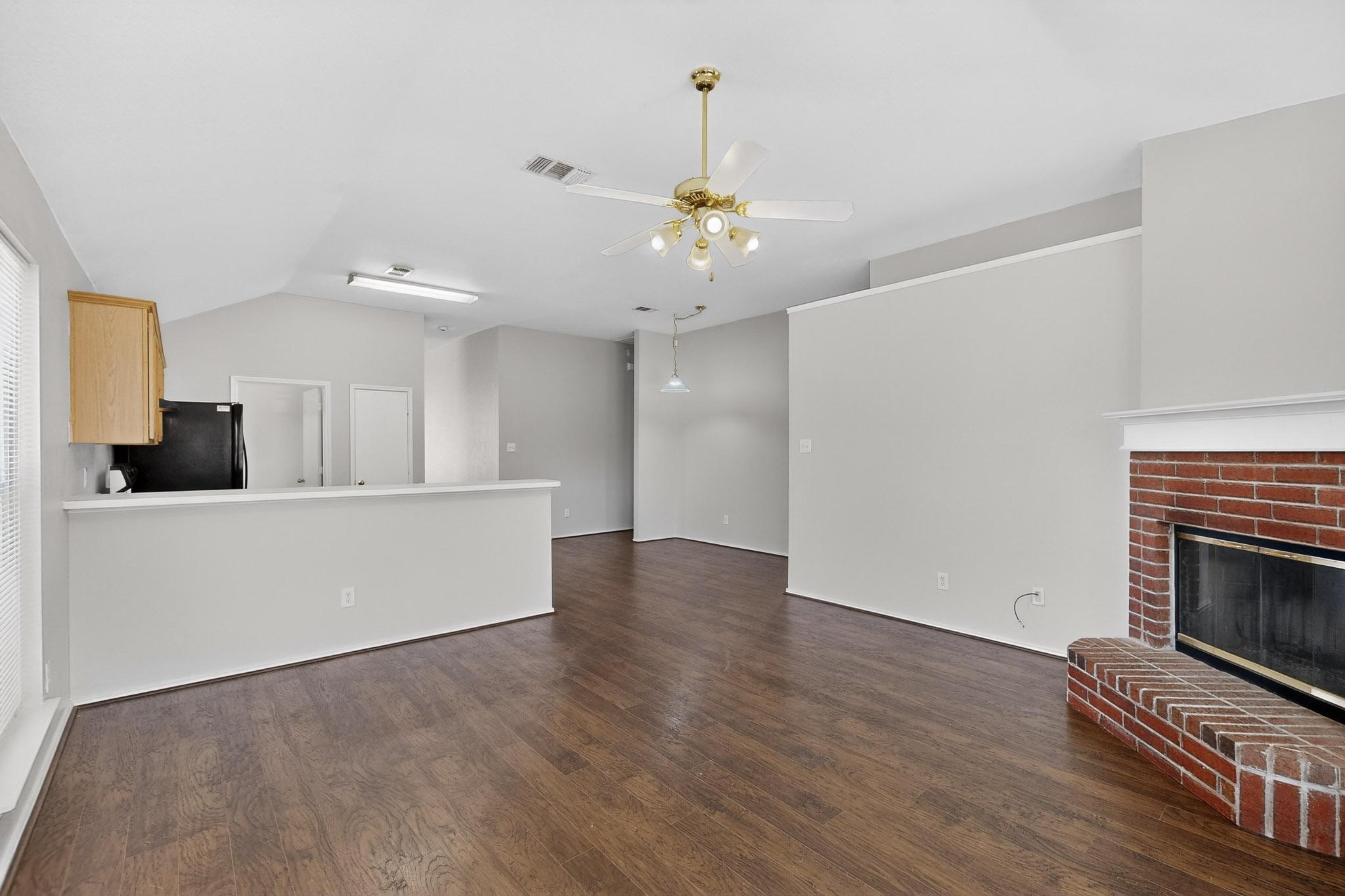 1025 Caleb Street Burleson TX 76028