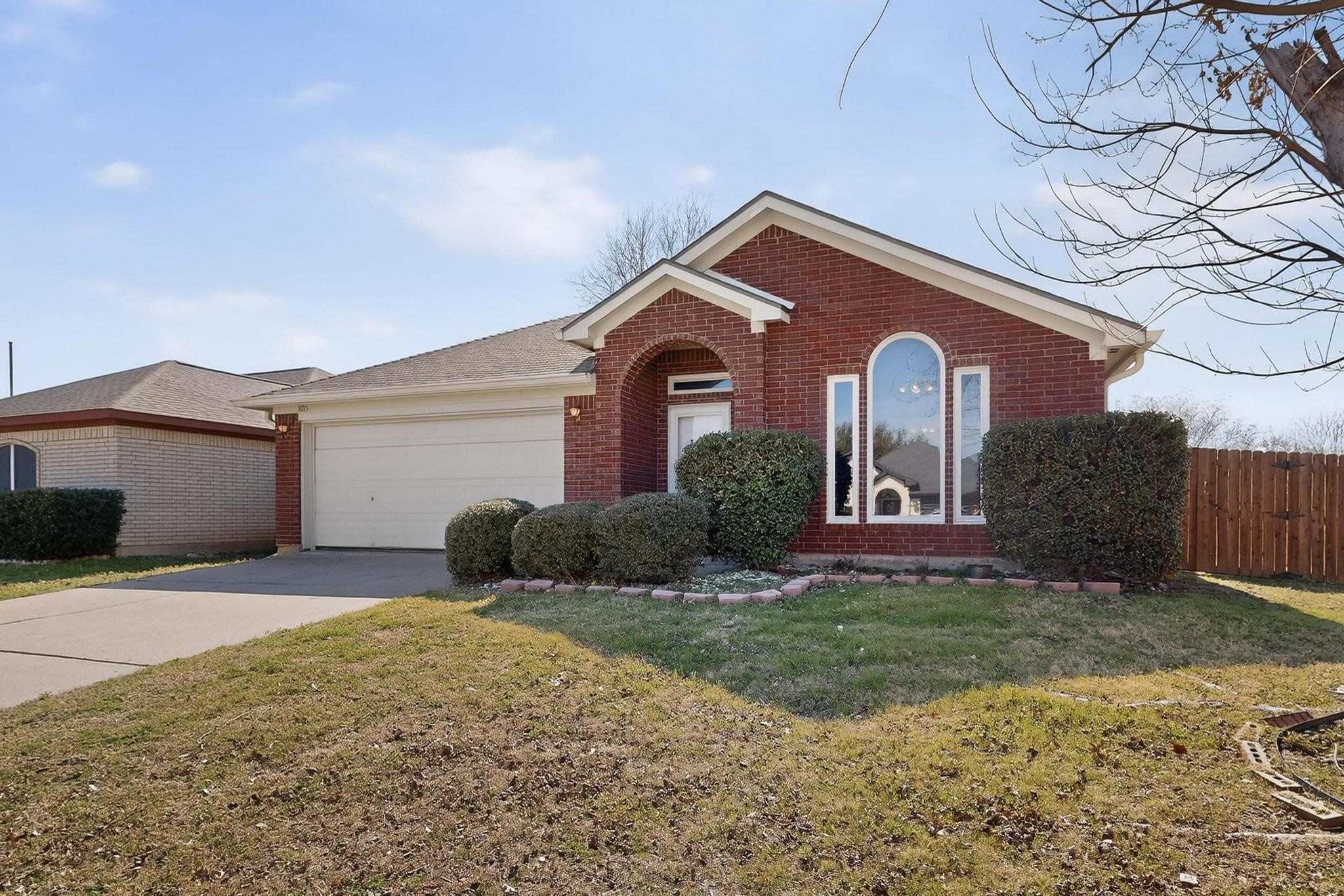 1025 Caleb Street Burleson TX 76028