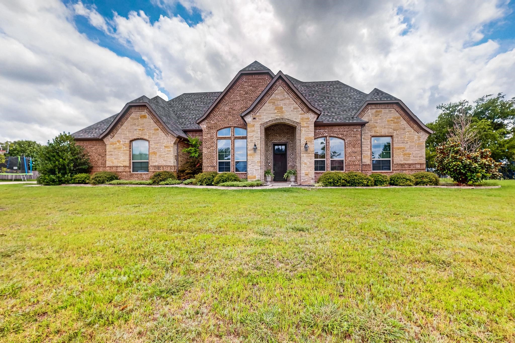 19121 Shortmeadow Forney TX 75126