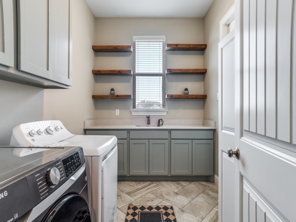 19121 Shortmeadow Forney TX 75126