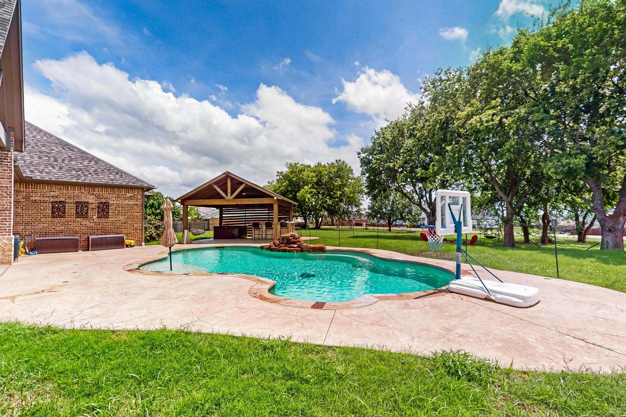 19121 Shortmeadow Forney TX 75126