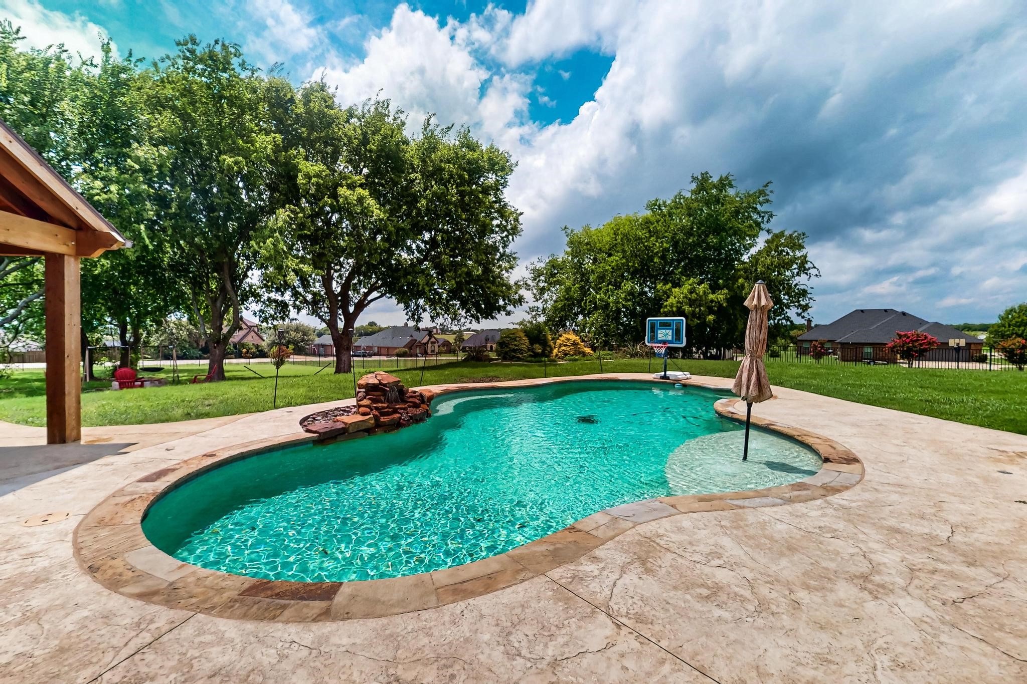 19121 Shortmeadow Forney TX 75126
