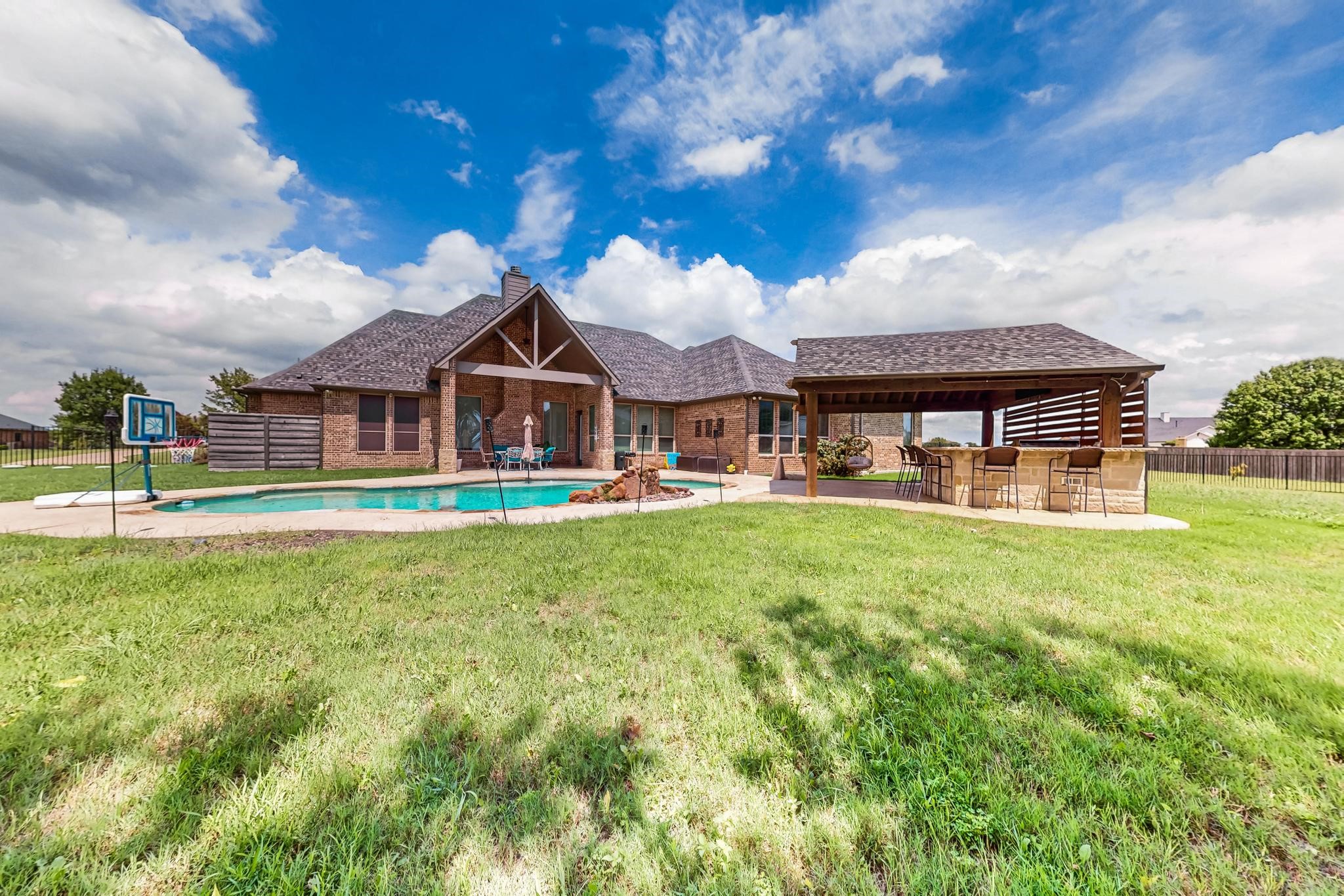 19121 Shortmeadow Forney TX 75126