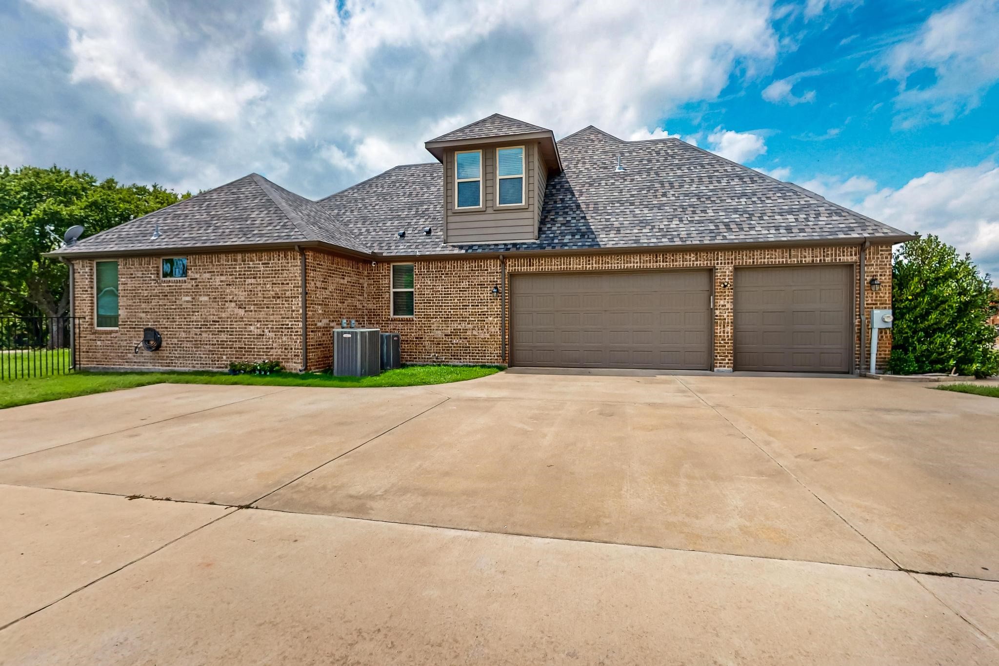 19121 Shortmeadow Forney TX 75126