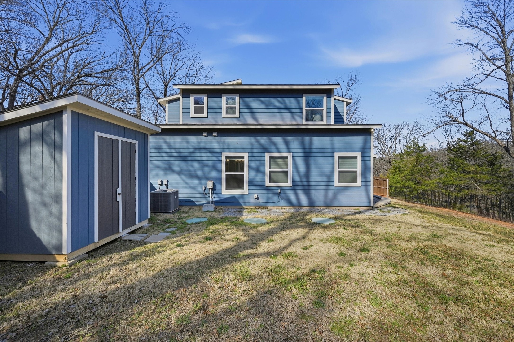 404 Hacienda Drive Pottsboro TX 75076