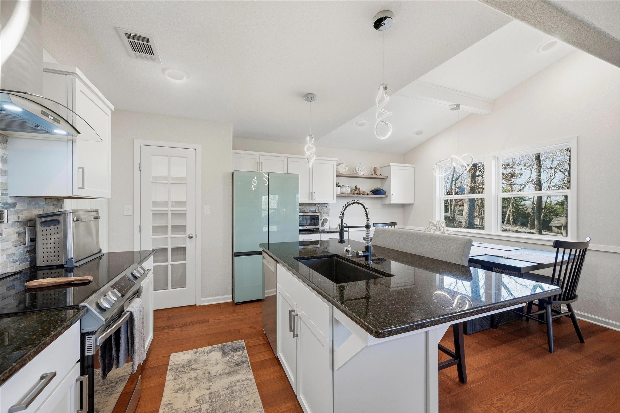 404 Hacienda Drive Pottsboro TX 75076