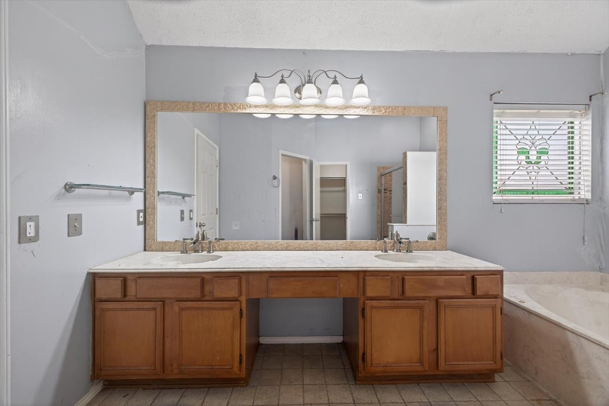 920 Danforth Place Arlington TX 76017