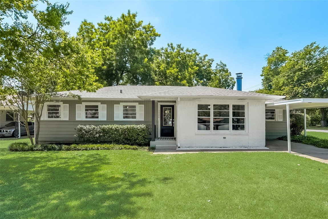 1520 N Highland Avenue Sherman TX 75092