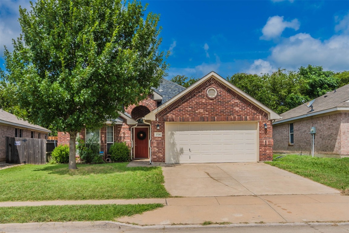 2720 Wakecrest Drive Fort Worth TX 76108