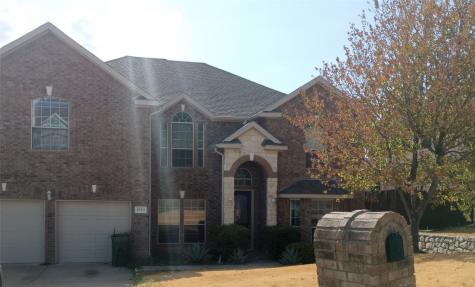 2112 Lindblad Court Arlington TX 76013