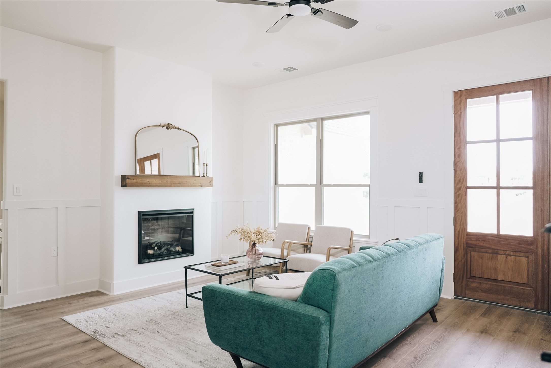 1008 Don Eve Court Azle TX 76020