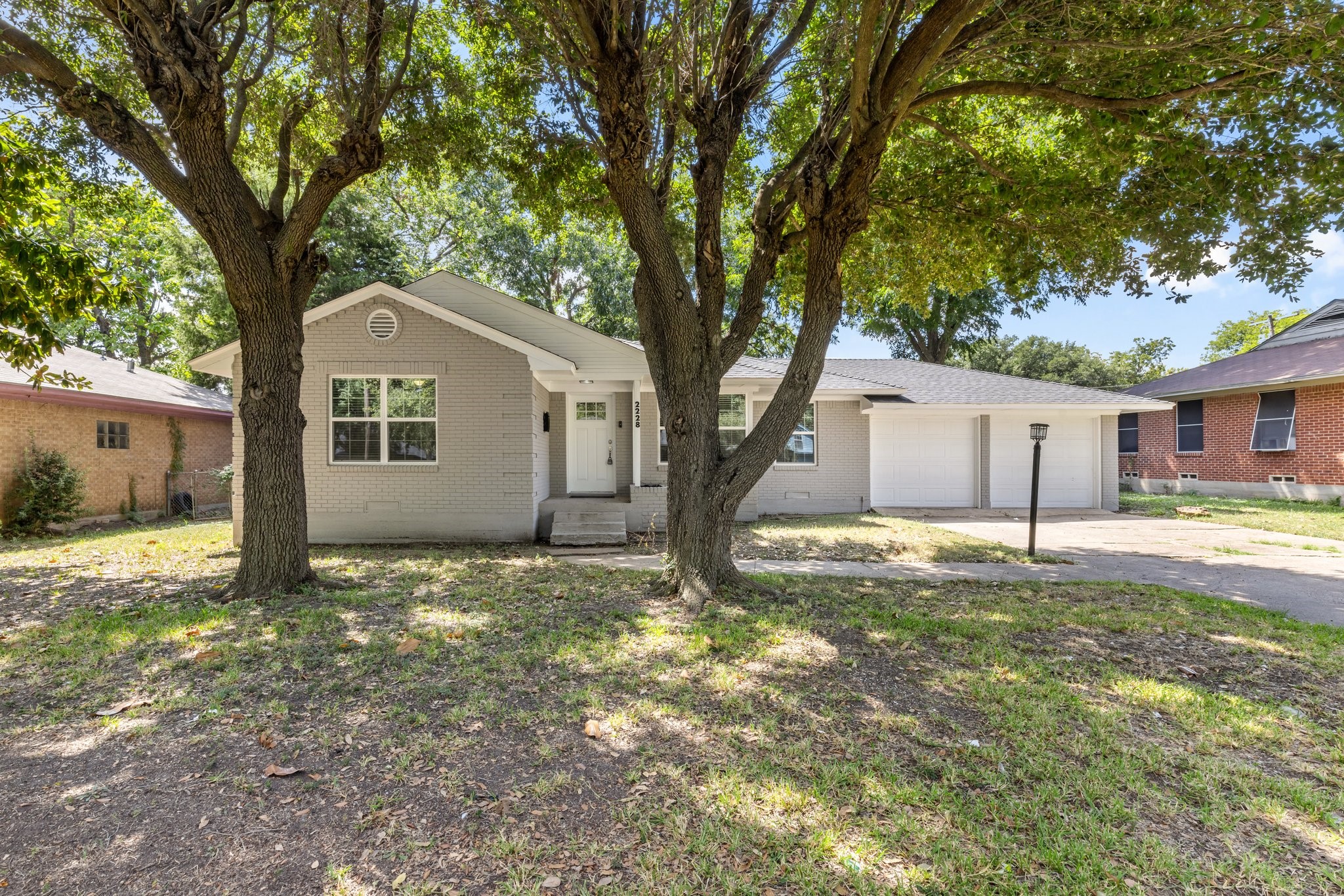 2228 Millermore Street Dallas TX 75216