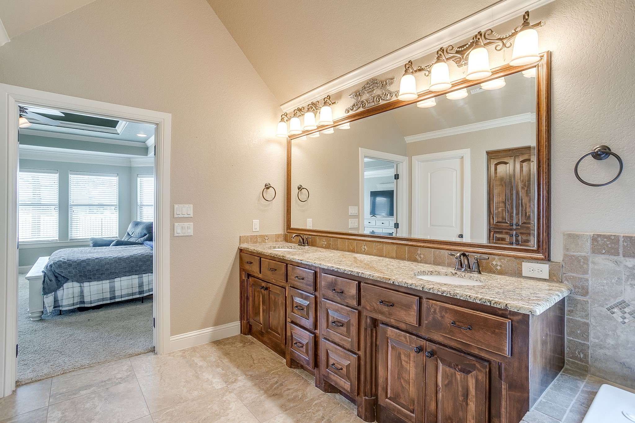 3303 Ferry Boat Lane Granbury TX 76049