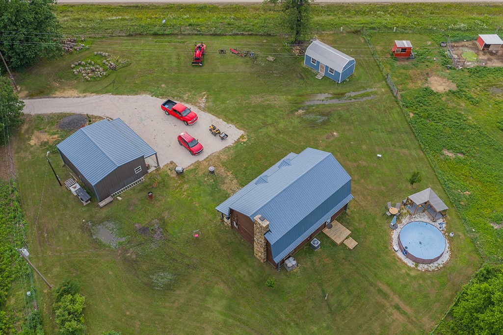 4798 County Road 4235 De Kalb TX 75559