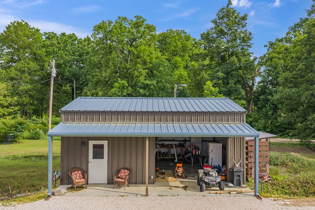 4798 County Road 4235 De Kalb TX 75559