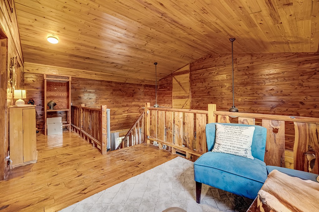 4798 County Road 4235 De Kalb TX 75559