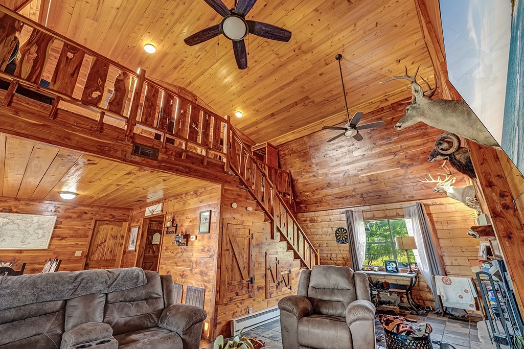 4798 County Road 4235 De Kalb TX 75559