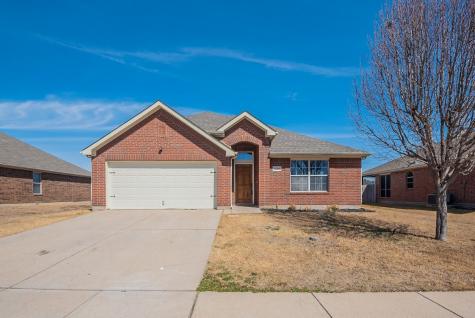 1124 Mourning Dove Drive Burleson TX 76028