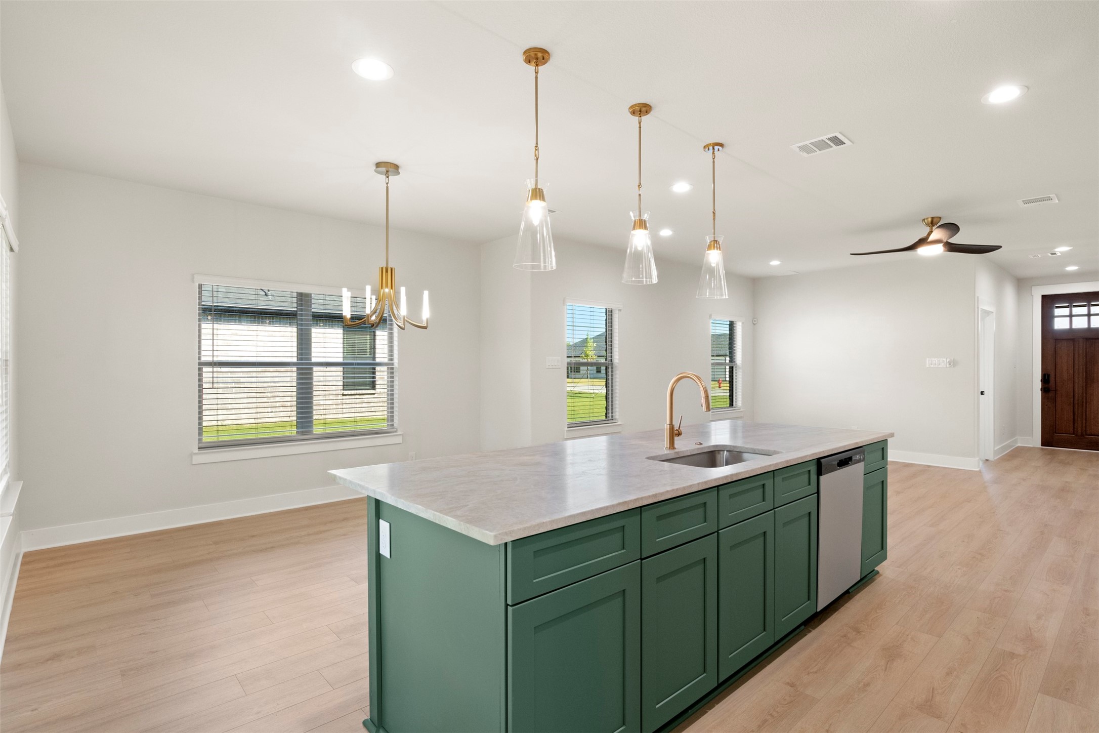 613 Escovedo Drive Italy TX 76651