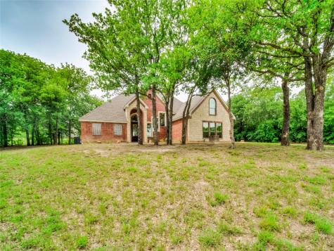 112 Torywood Court Azle TX 76020
