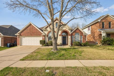 5517 Lawnsberry Drive Fort Worth TX 76137
