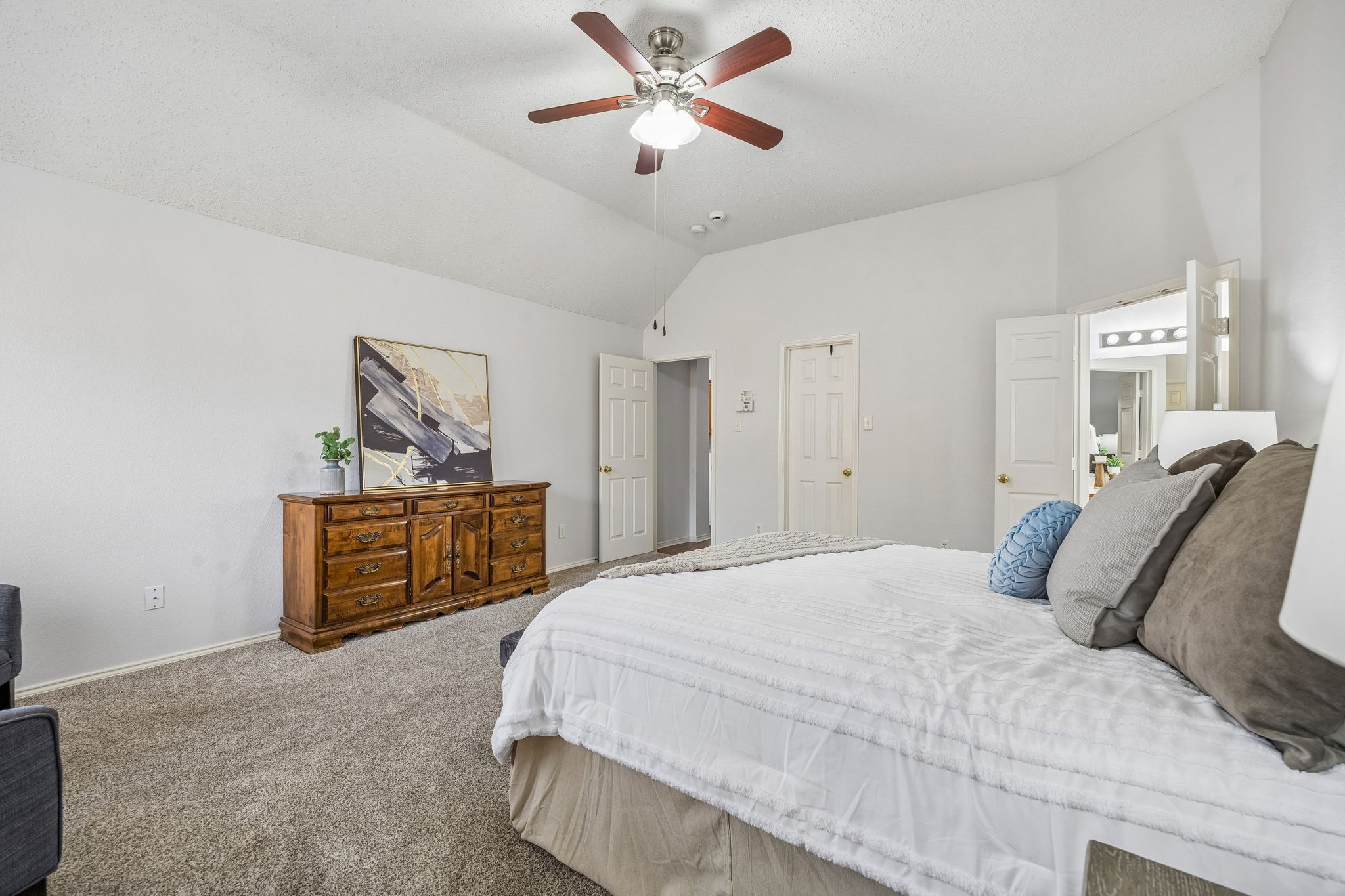 5517 Lawnsberry Drive Fort Worth TX 76137
