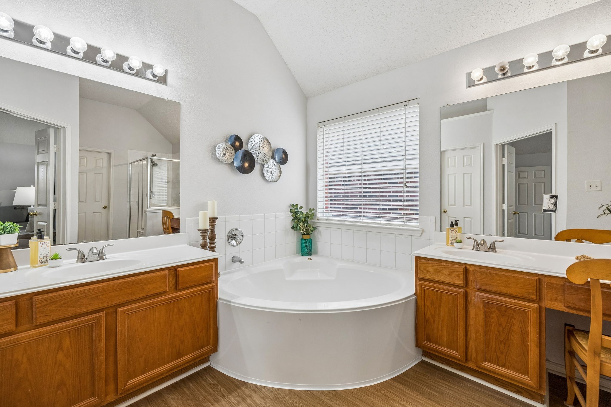 5517 Lawnsberry Drive Fort Worth TX 76137