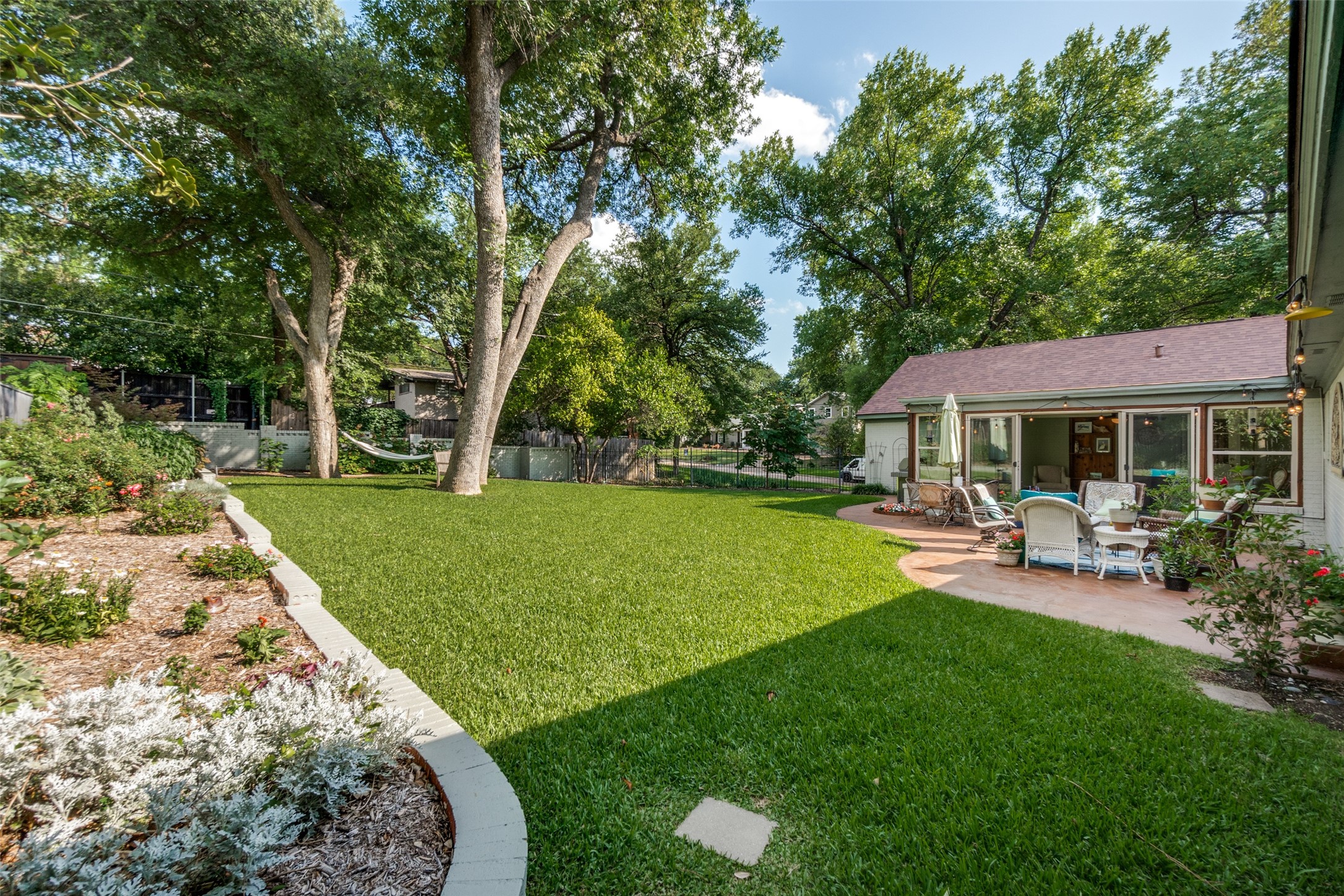 8810 Grenore Drive Dallas TX 75218