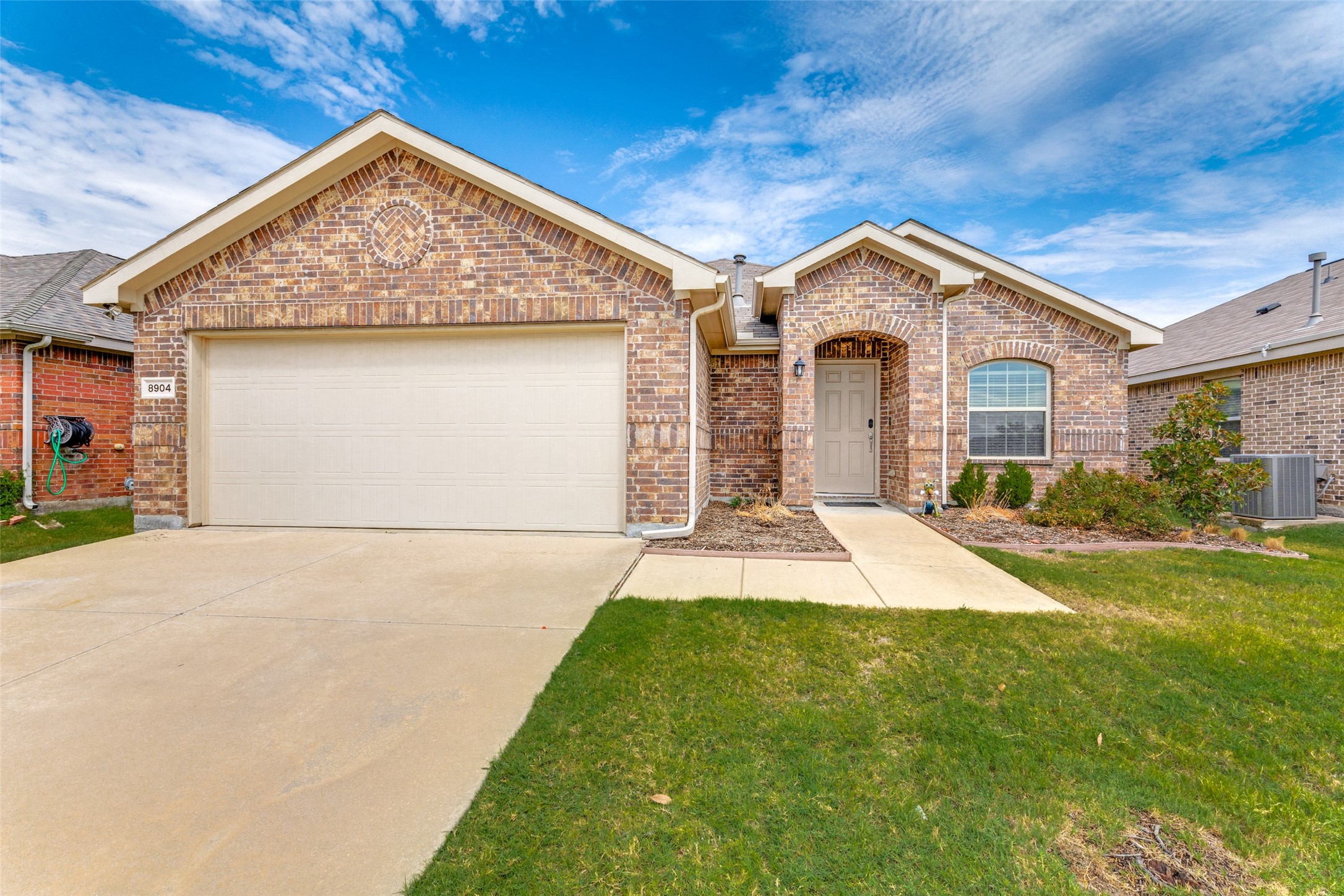 8904 Zubia Lane Fort Worth TX 76131