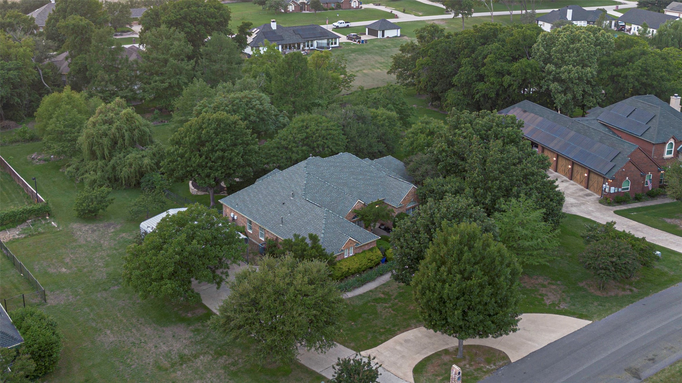 3943 Peregrine Point Celina TX 75009
