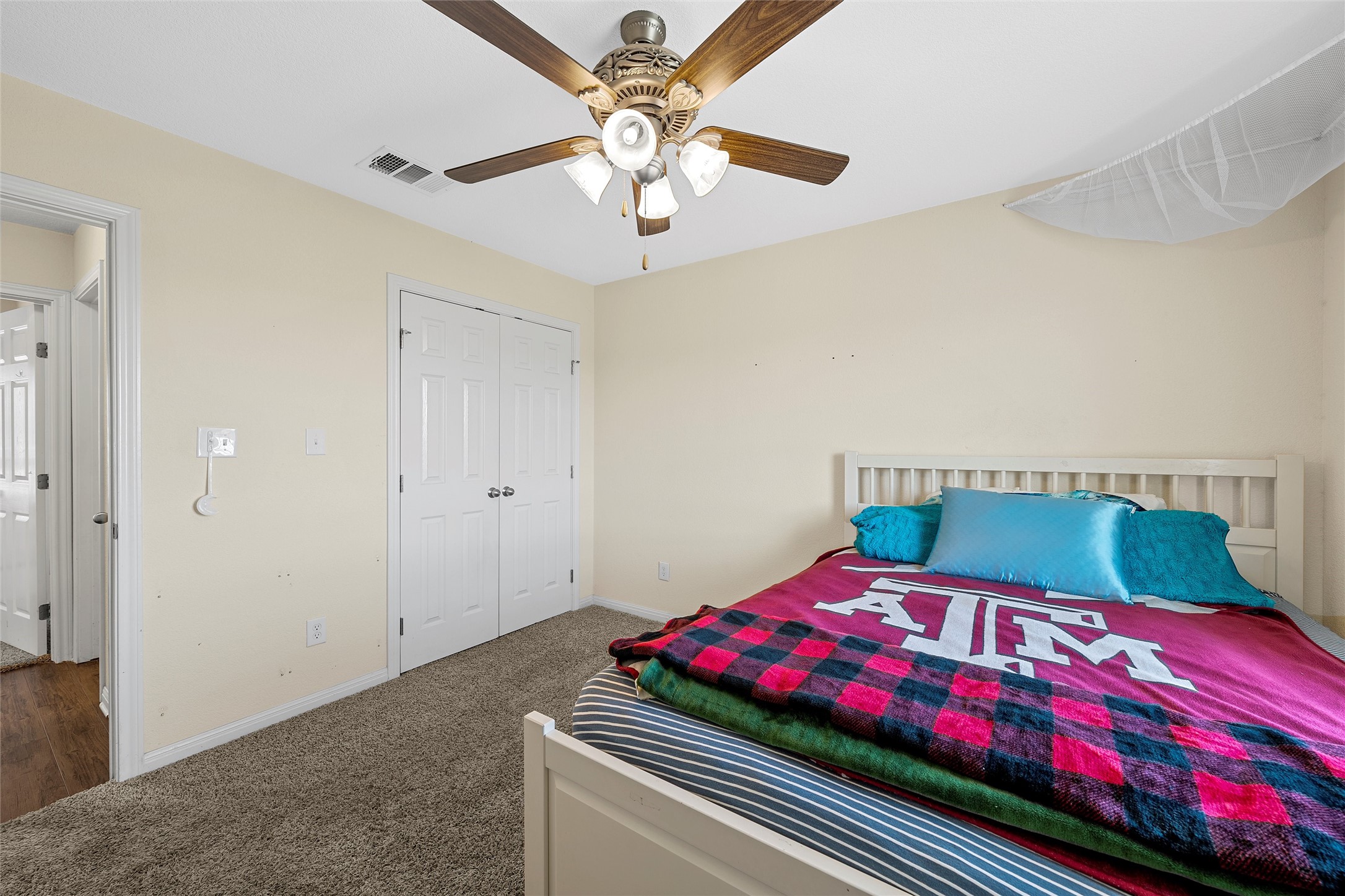 107 Oak Meadow Trail Mcgregor TX 76657