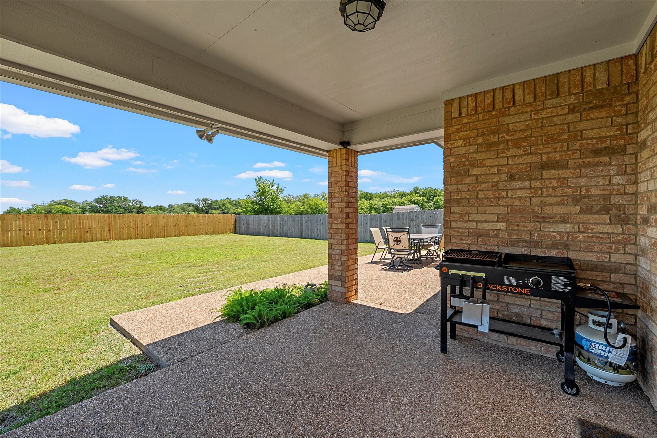 107 Oak Meadow Trail Mcgregor TX 76657