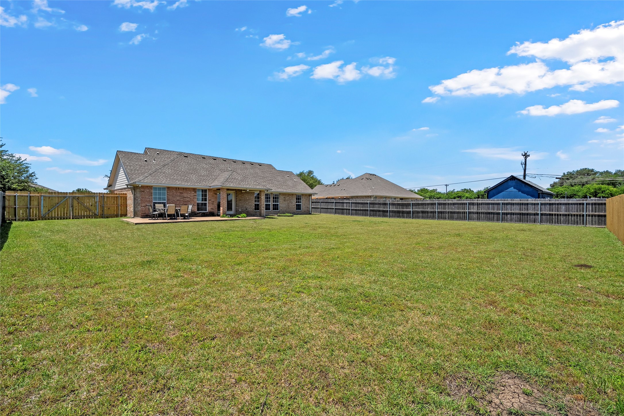 107 Oak Meadow Trail Mcgregor TX 76657