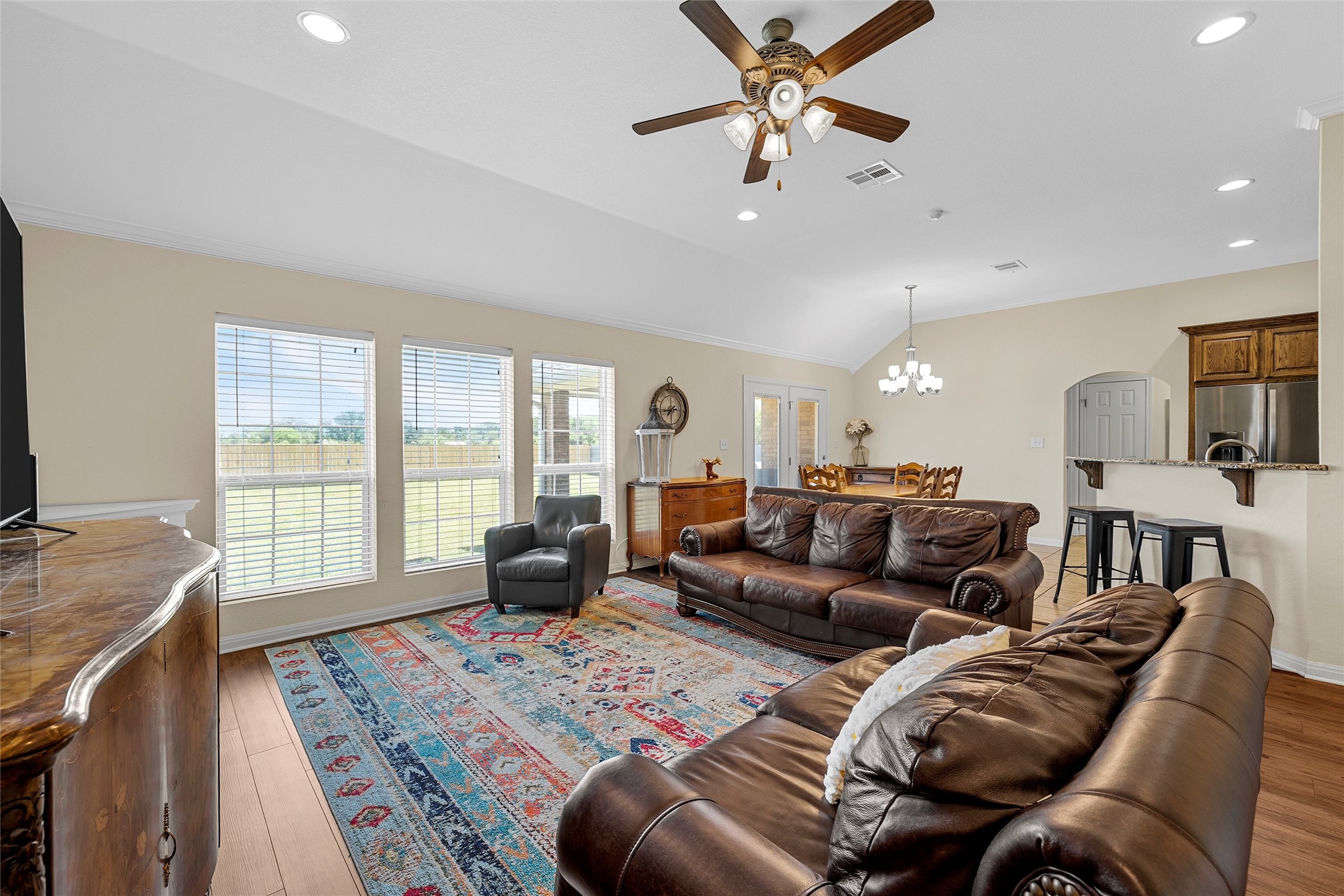 107 Oak Meadow Trail Mcgregor TX 76657