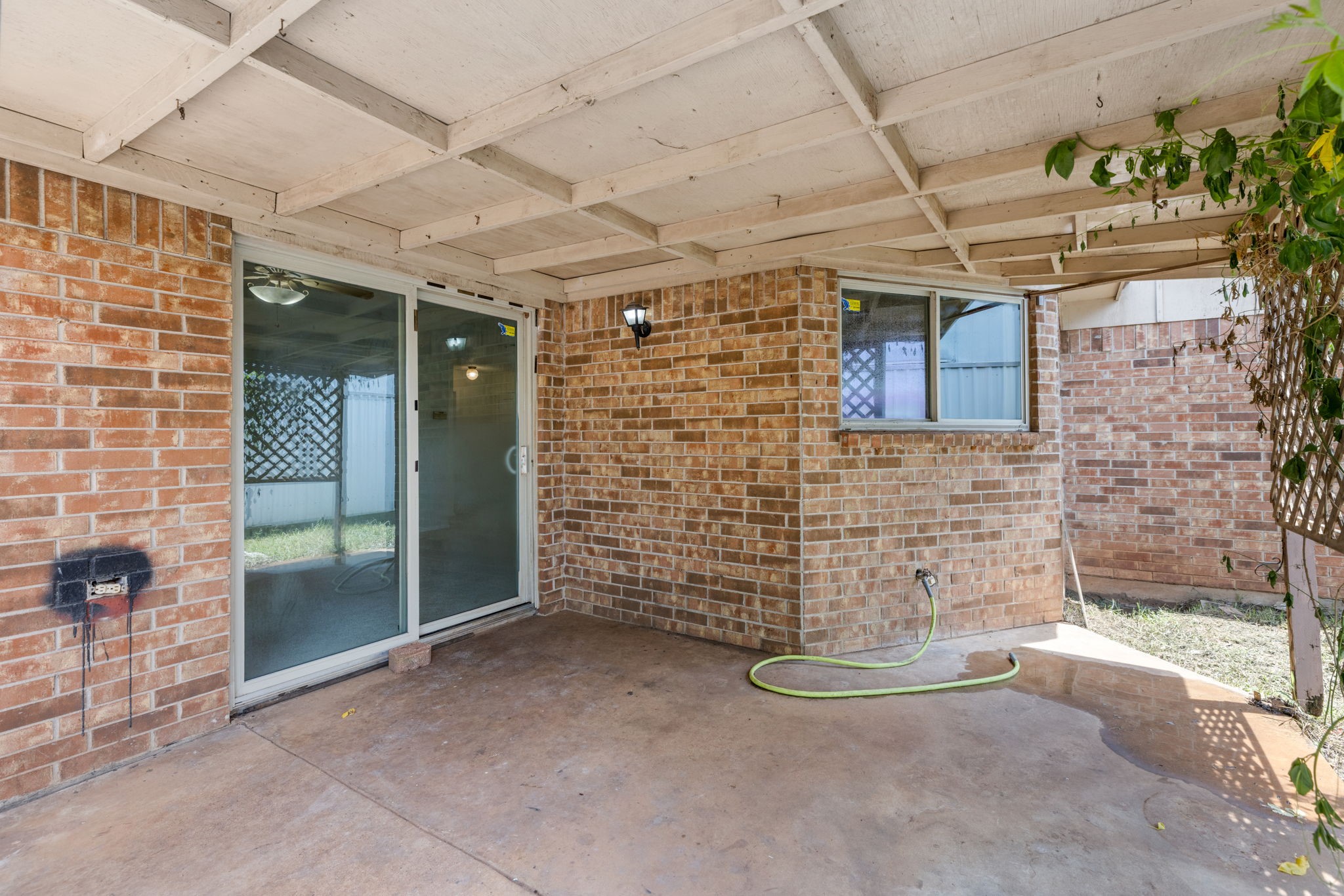 4009 Pueblo Trail Lake Worth TX 76135