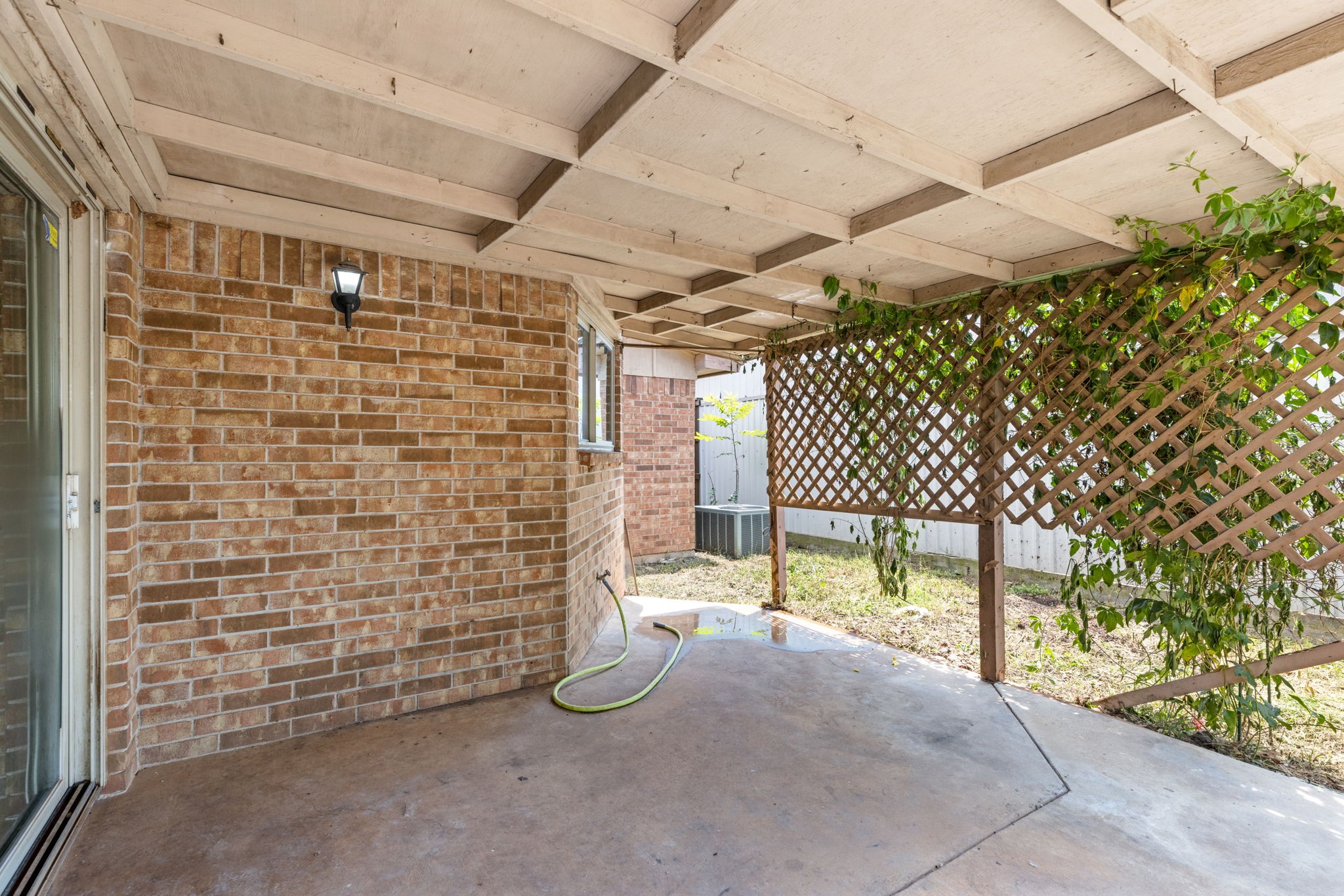 4009 Pueblo Trail Lake Worth TX 76135